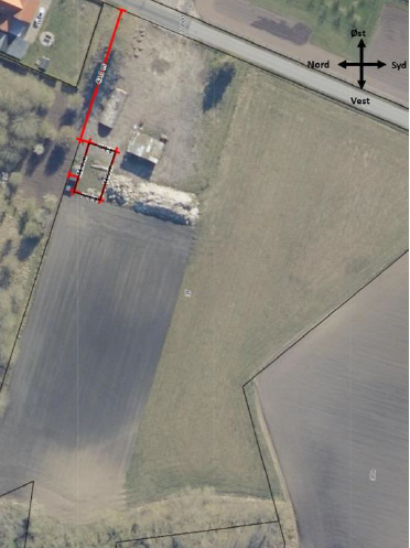 Oversigtstegning over ejendommen, der viser placeringen af den ny hal.