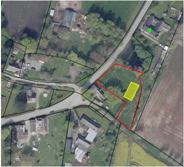 Luftfoto, der viser placeringen af huset på ejendommen