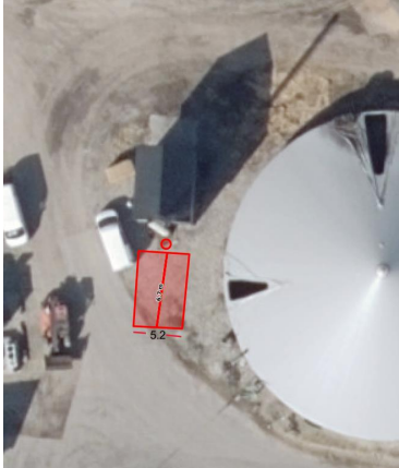 Oversigtsfoto, der viser den ønskede placering af halmfyret