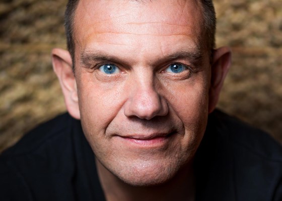 Simon Høegmark, oplægsholder