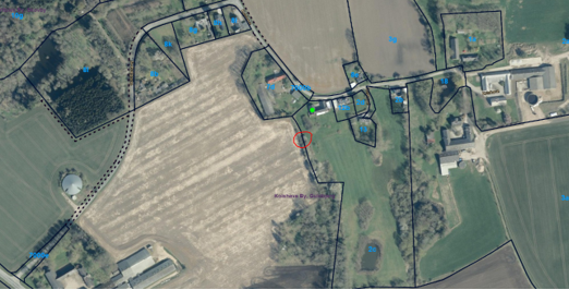 Oversigtsfoto over ejendommen