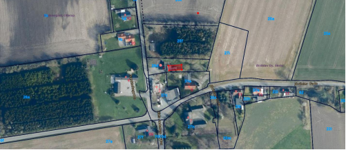Oversigtsfoto, der viser placeringen af garagen på ejendommen