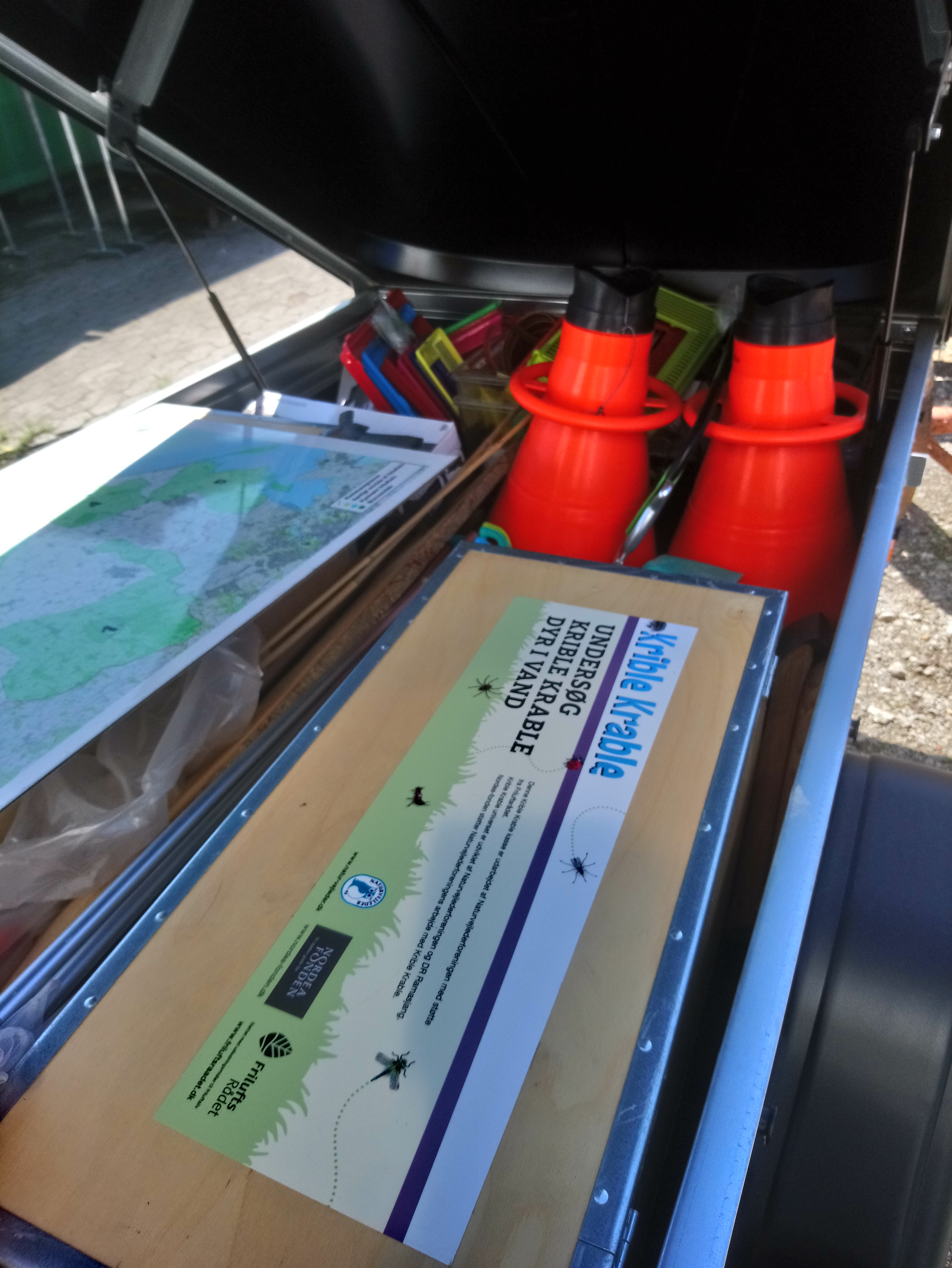 Kriblekrablekasse med undervandskikkert