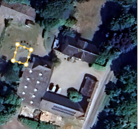 Oversigtsfoto over ejendommen